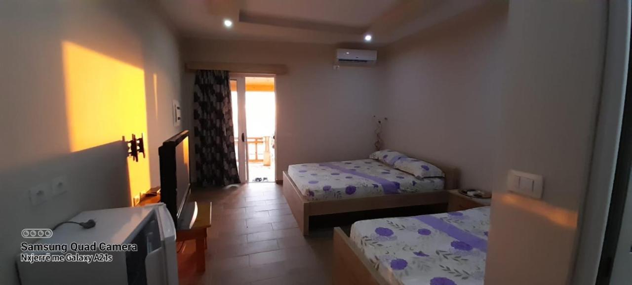 Xuxi Apartments Lukovë Buitenkant foto