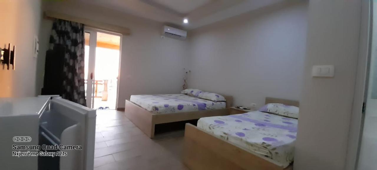Xuxi Apartments Lukovë Buitenkant foto