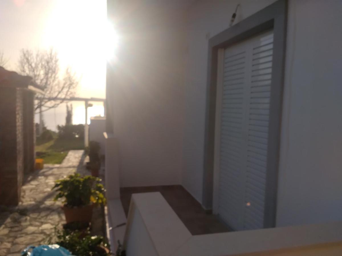 Xuxi Apartments Lukovë Buitenkant foto