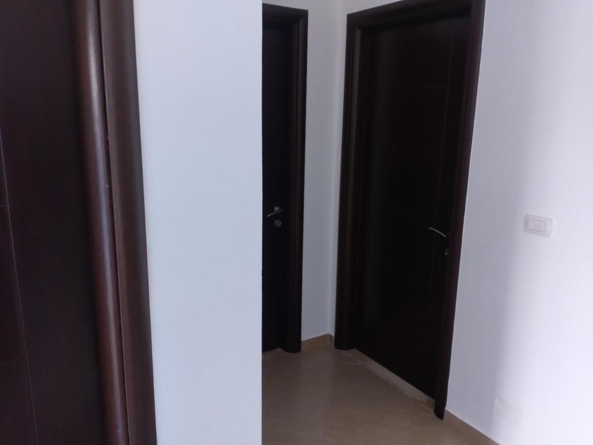 Xuxi Apartments Lukovë Buitenkant foto